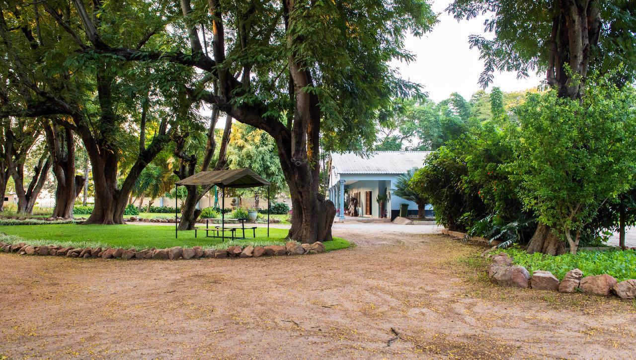 Fringilla Lodge Chisamba Esterno foto