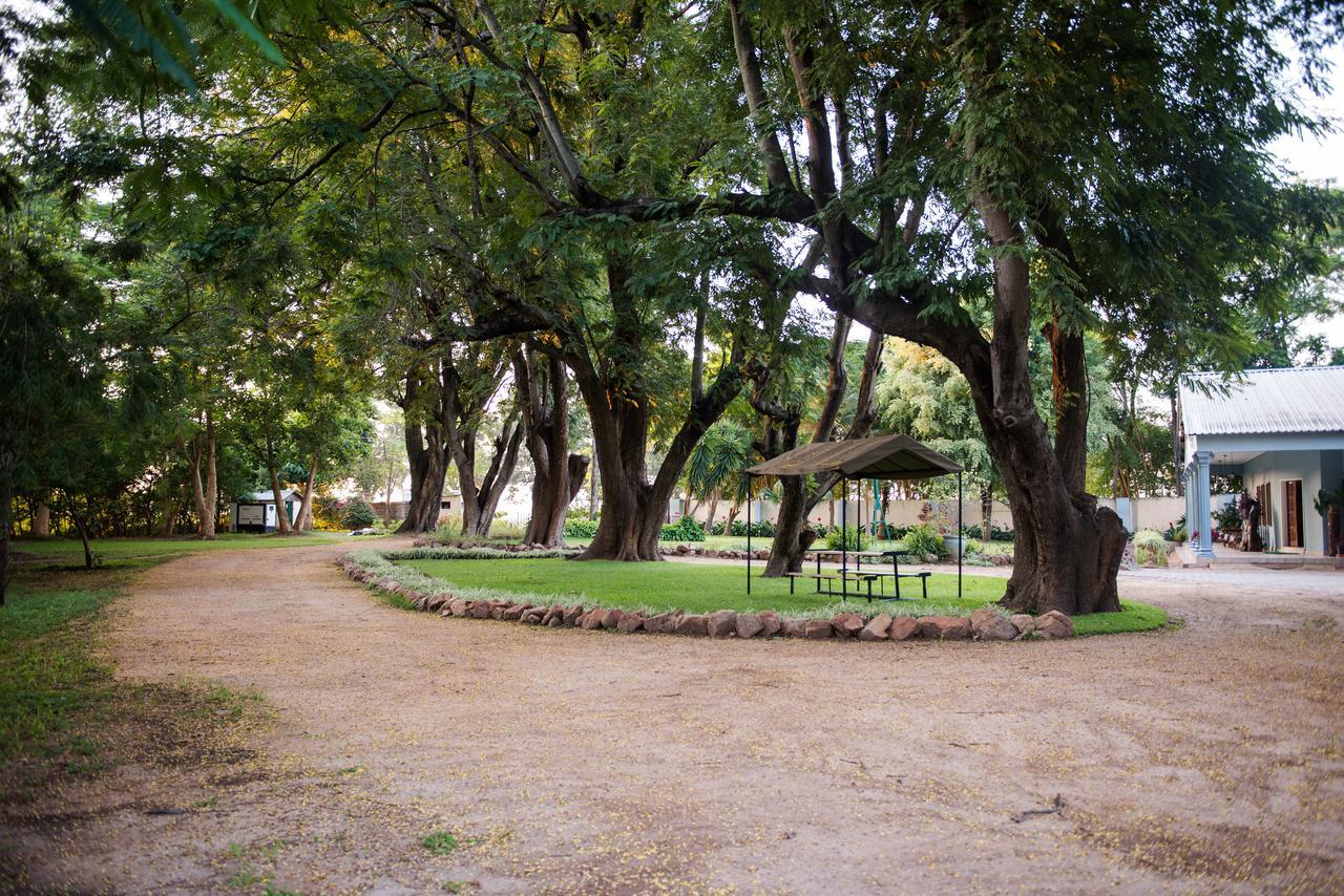 Fringilla Lodge Chisamba Esterno foto
